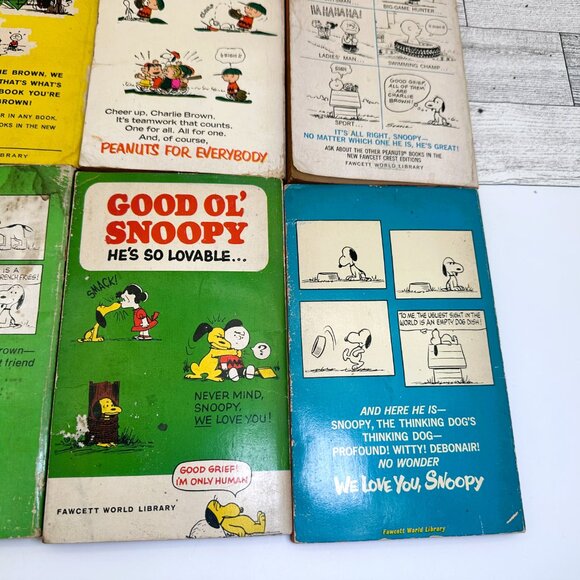Vintage Charlie Brown & Snoopy Comic Books by Charles M. Schulz (11 each) - Picture 15 of 16